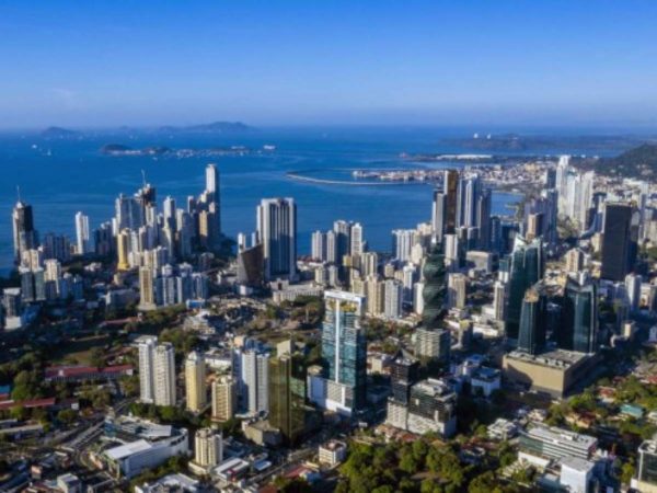 PANAMÁ ESPECIAL     DICIEMBRE 2025 - ENERO 2026