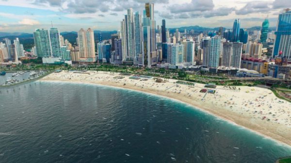 PANAMÁ PLAYA Y CIUDAD